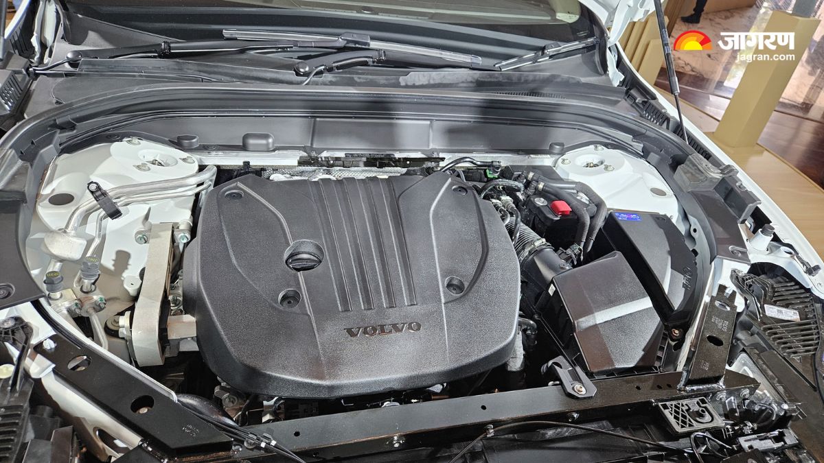 2025 Volvo XC60 facelift